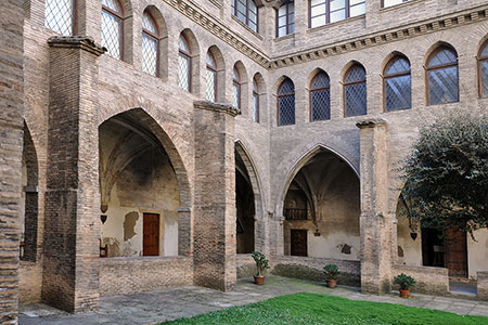 Santo Sepulcro de Zaragoza