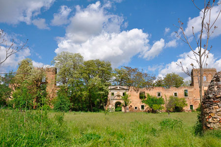 Santa Mara de Nogales