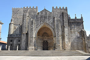 Monasterios - Canónica de la catedral de Tuy