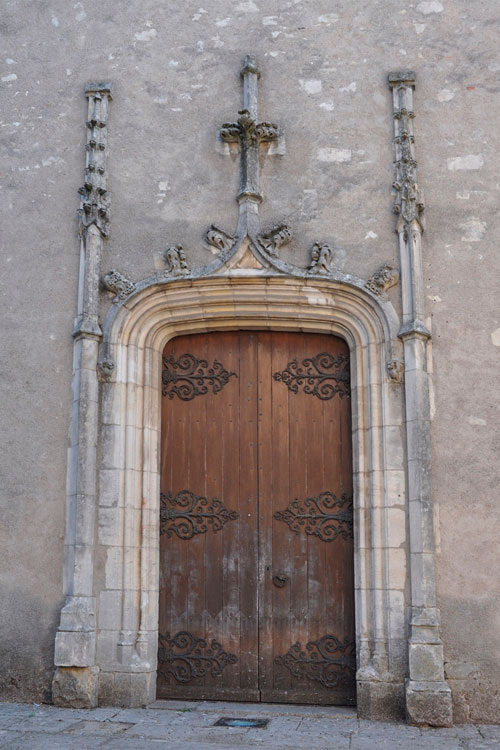 Saint-Satur Abbey