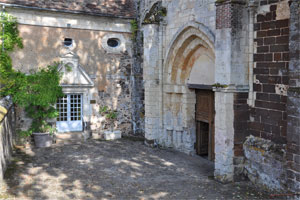 Abadía de la Sainte-Trinité de Tiron - Monasterios