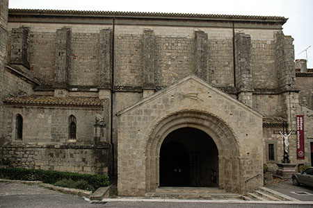 Abadía de Caunes