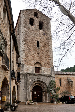 Sant Guilhem del Desert