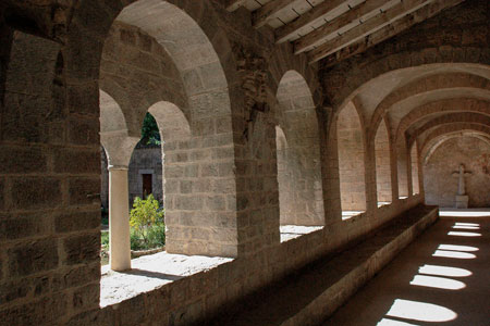 Saint-Guilhem-le-Désert