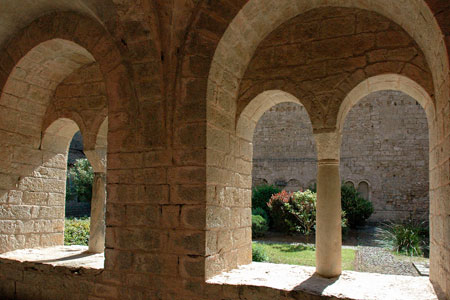 Saint-Guilhem-le-Désert