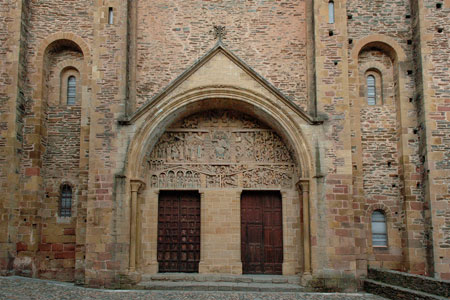Santa Fe de Conques - Monasterios