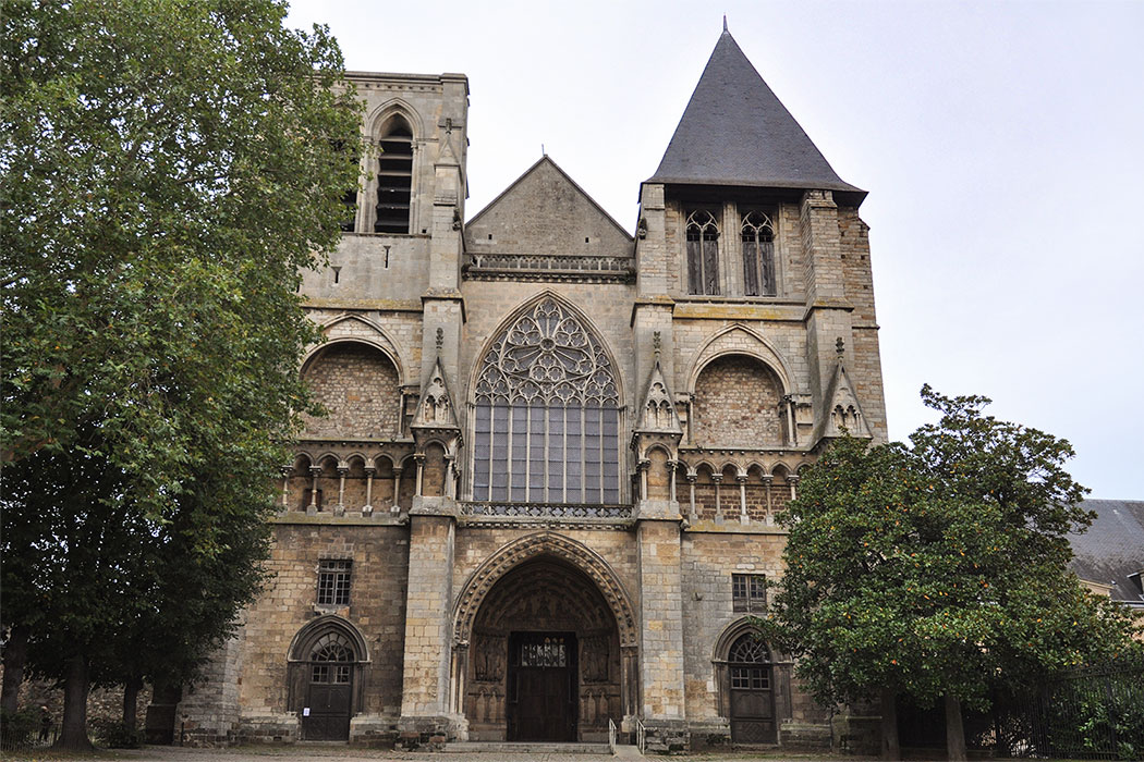 Saint-Pierre de la Couture