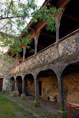 Prieuré de Montverdun