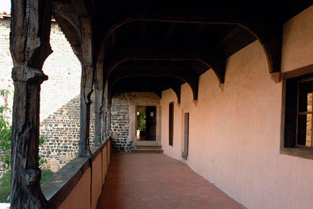 Prieuré de Montverdun