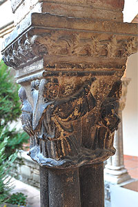 Claustro de Valldaura / Capuchinas de Manresa