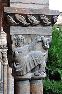 Claustro de Valldaura / Capuchinas de Manresa