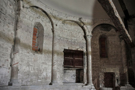 Sant Pere de la Portella