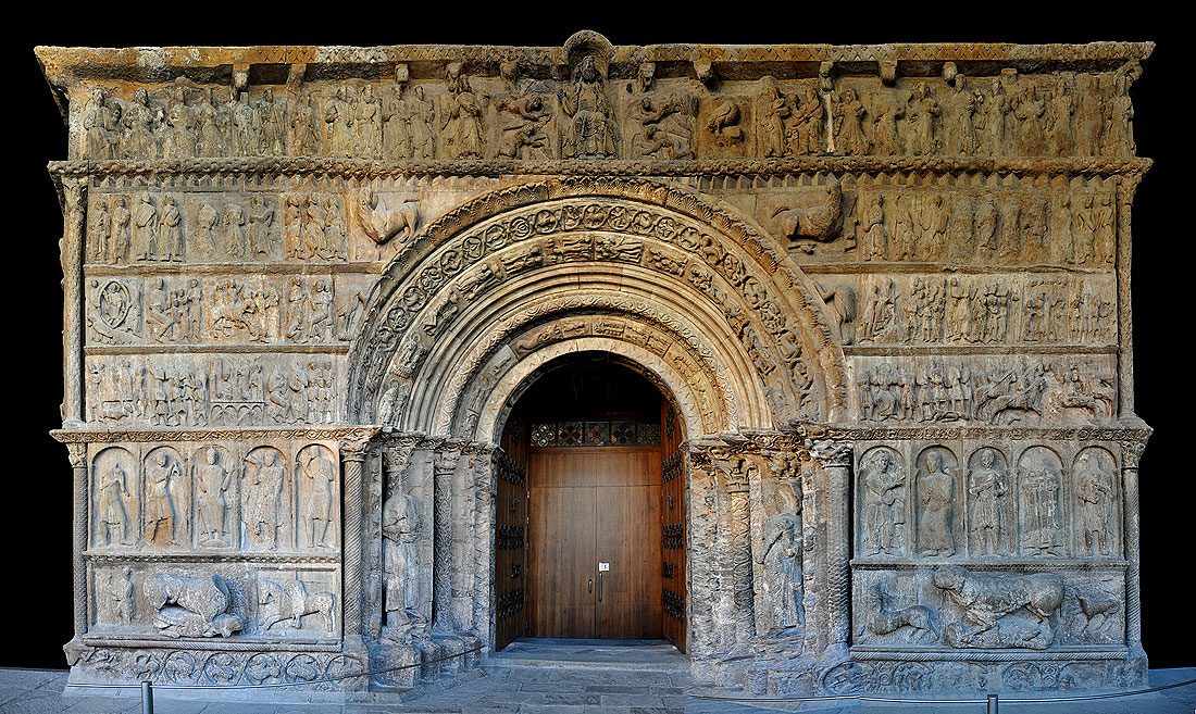 Resultado de imagen de portico de santa maria de ripoll